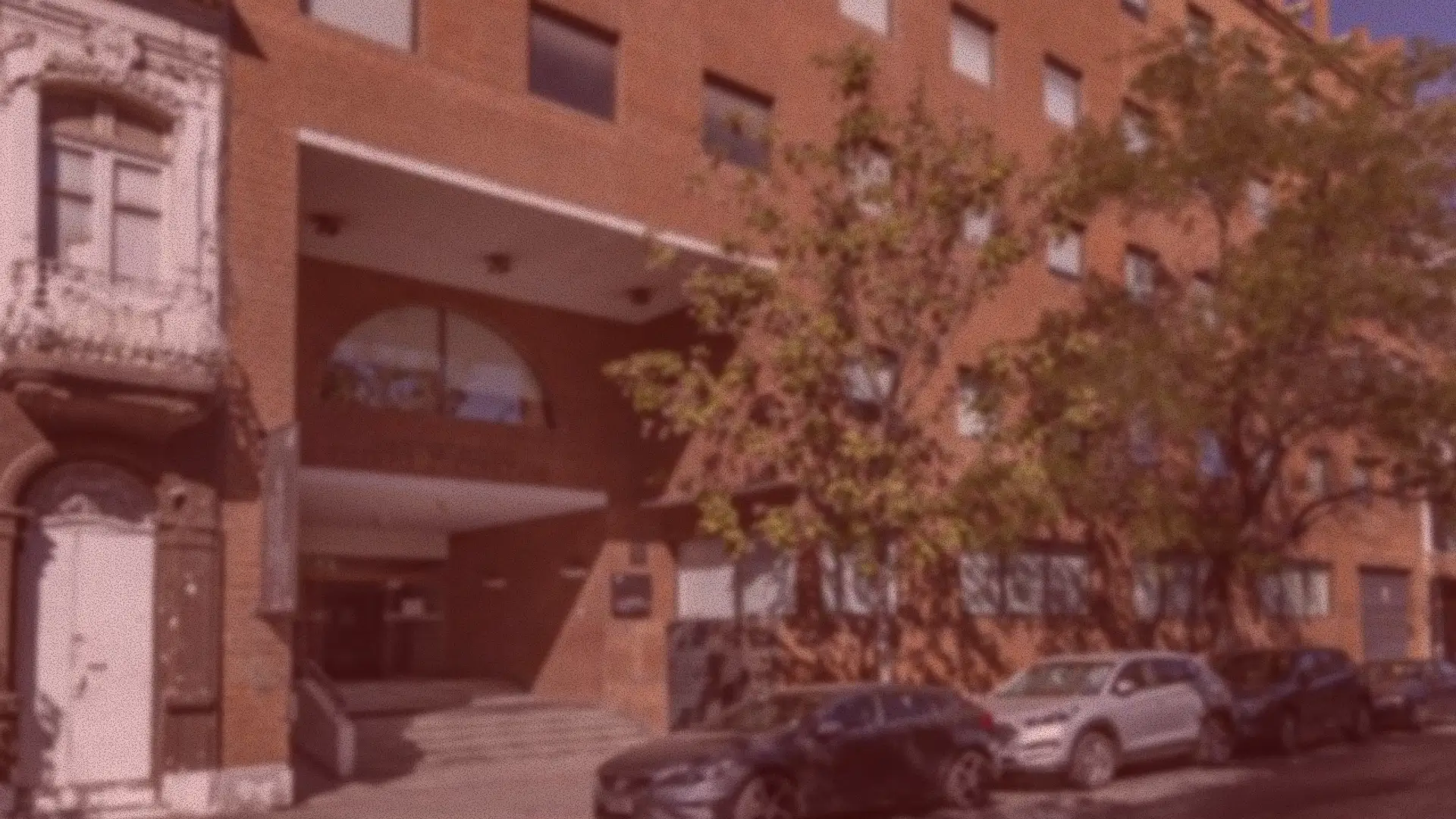 Universidad Diego Portales - Facultad de Comunicaciones y Letras